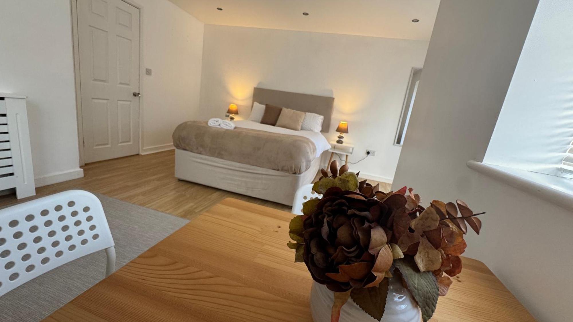 Little Luxe Shared House Hotell Bristol Exteriör bild